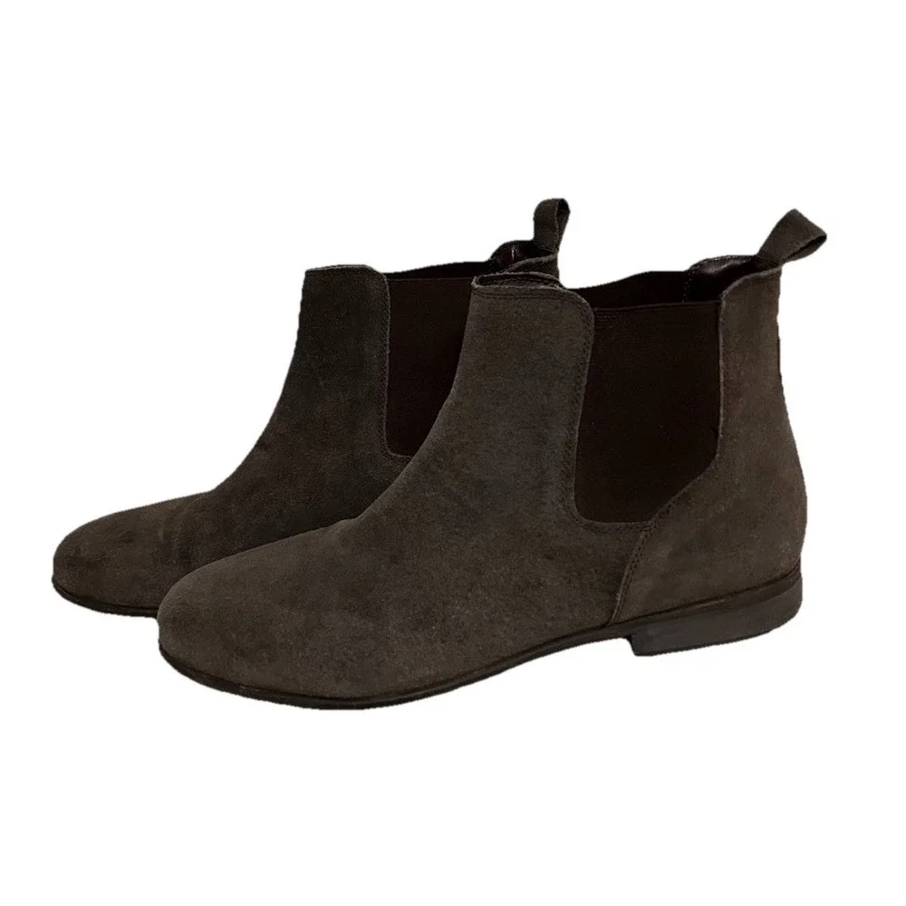 URBAN OUTFITTERS Men's Size 11 Faux Suede Chelsa Boots SB320